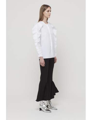 Round neck shirt with organza ruffles on arms